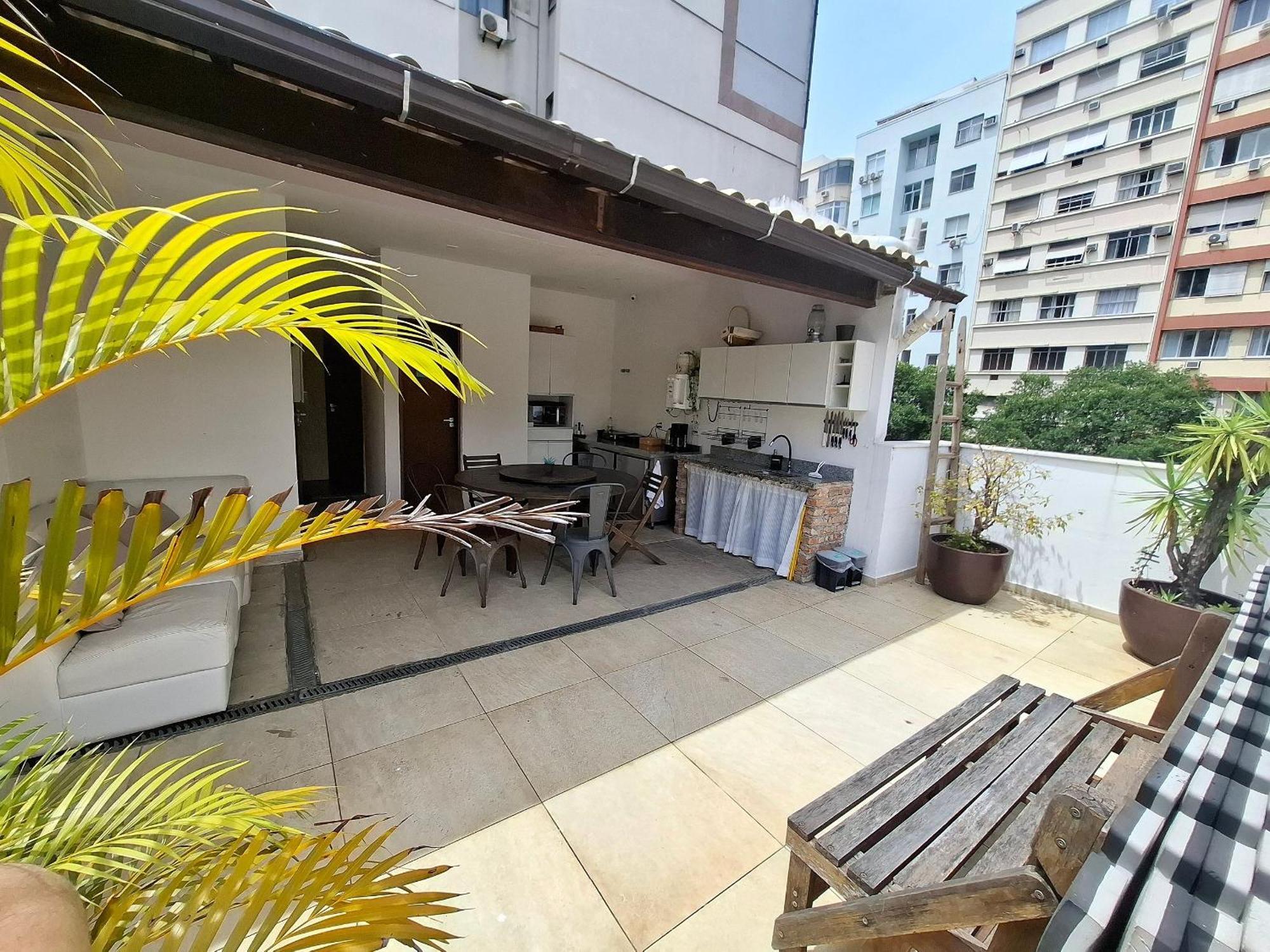 Pousada Fullano _ Entre Copacabana E Ipanema - Suites Privativas Confortaveis! — Photos 1